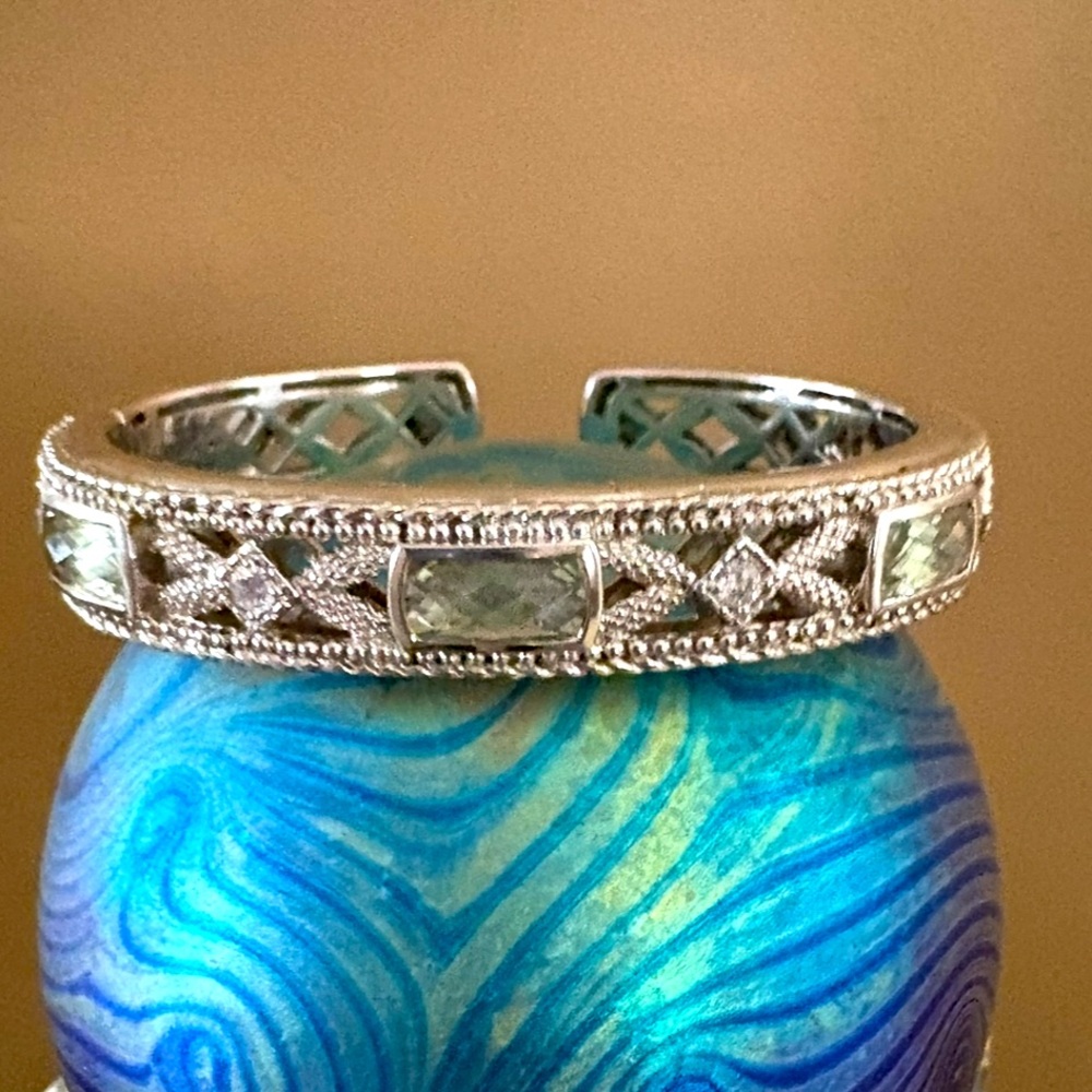 Judith Ripka sterling silver w/3 rectangular mint quartz  hinged cuff bracelet❣️